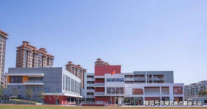 房时间-地址-最新房价户型图-小区环境-楼盘详情-交房时间-周边配套-售楼处电话K8凯发天生赢家华润•映江润府首页网站-映江润府售楼处电话-华润•楼盘详情-交(图4)